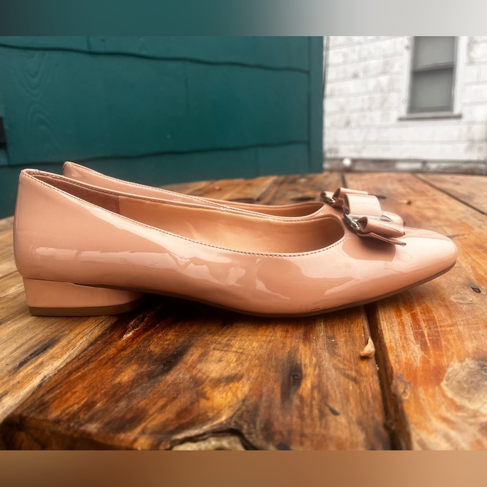 Anne Klein dusty pink Patent Leather Flats with Bow